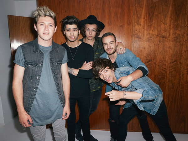 Wow, One Direction akan Gelar Pesta Perilisan Album Baru di Universal Studios!